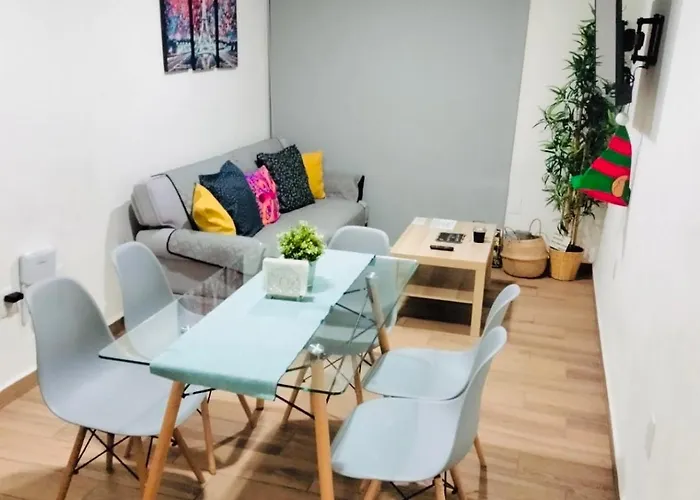 Apartment Cozy 2 Bedrooms 18 Min Away From The Airport